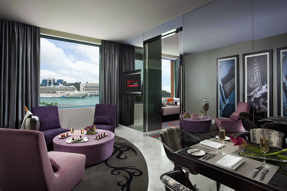 Resorts World Sentosa - Hotel Singapore Bagian luar foto